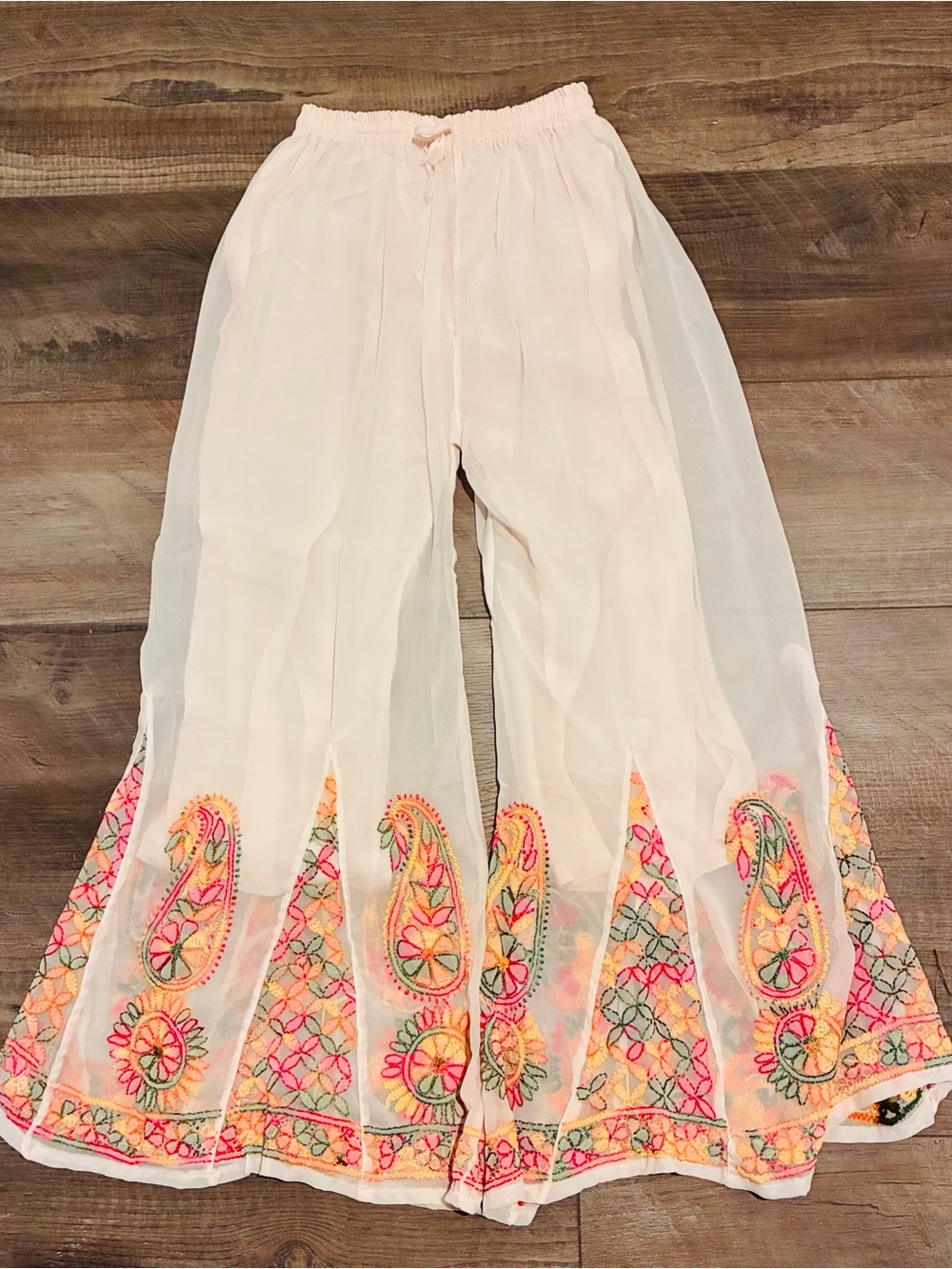 Chikankari Georgette Palazzo Embroidered Flared Hem Pants S
